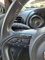 toyota-yaris-2021-hibrido-a-gasolina-1490cc