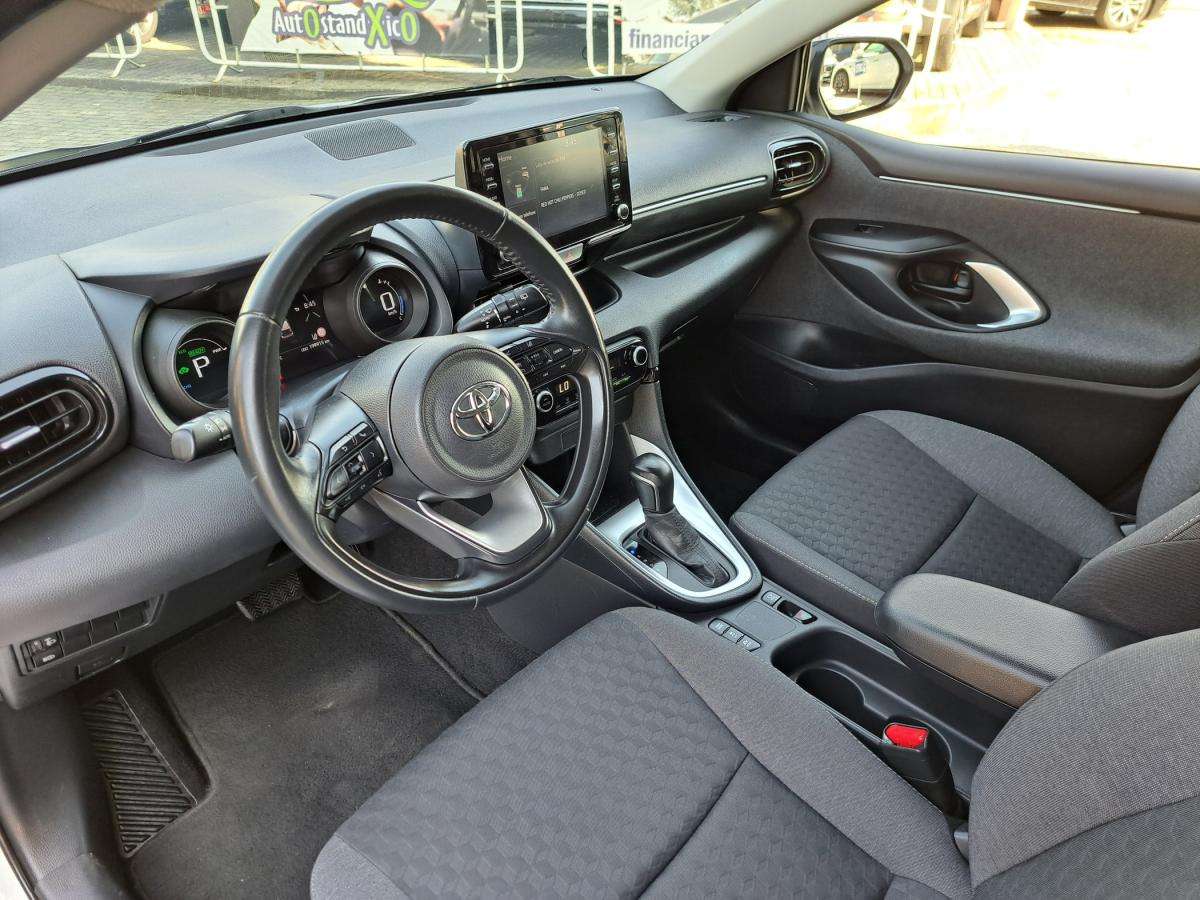 toyota-yaris-2021-hibrido-a-gasolina-1490cc