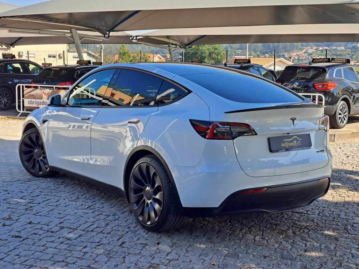 tesla-model-y-2022-eletrico-0cc