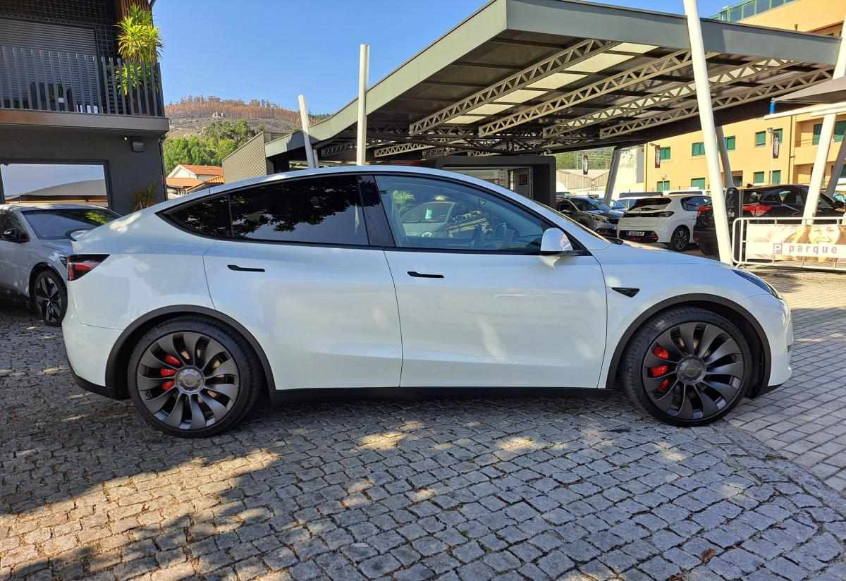 tesla-model-y-2022-eletrico-0cc