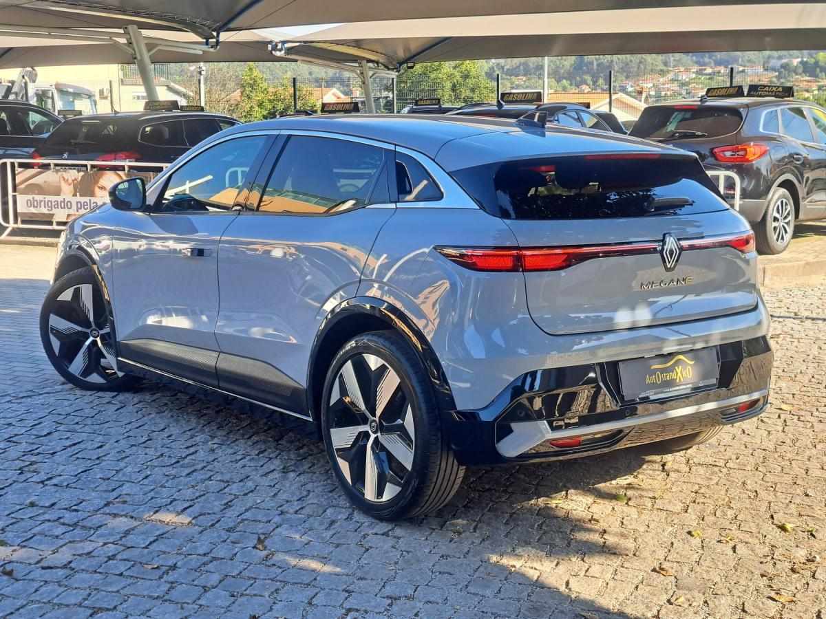 renault-megane-2022-eletrico-0cc