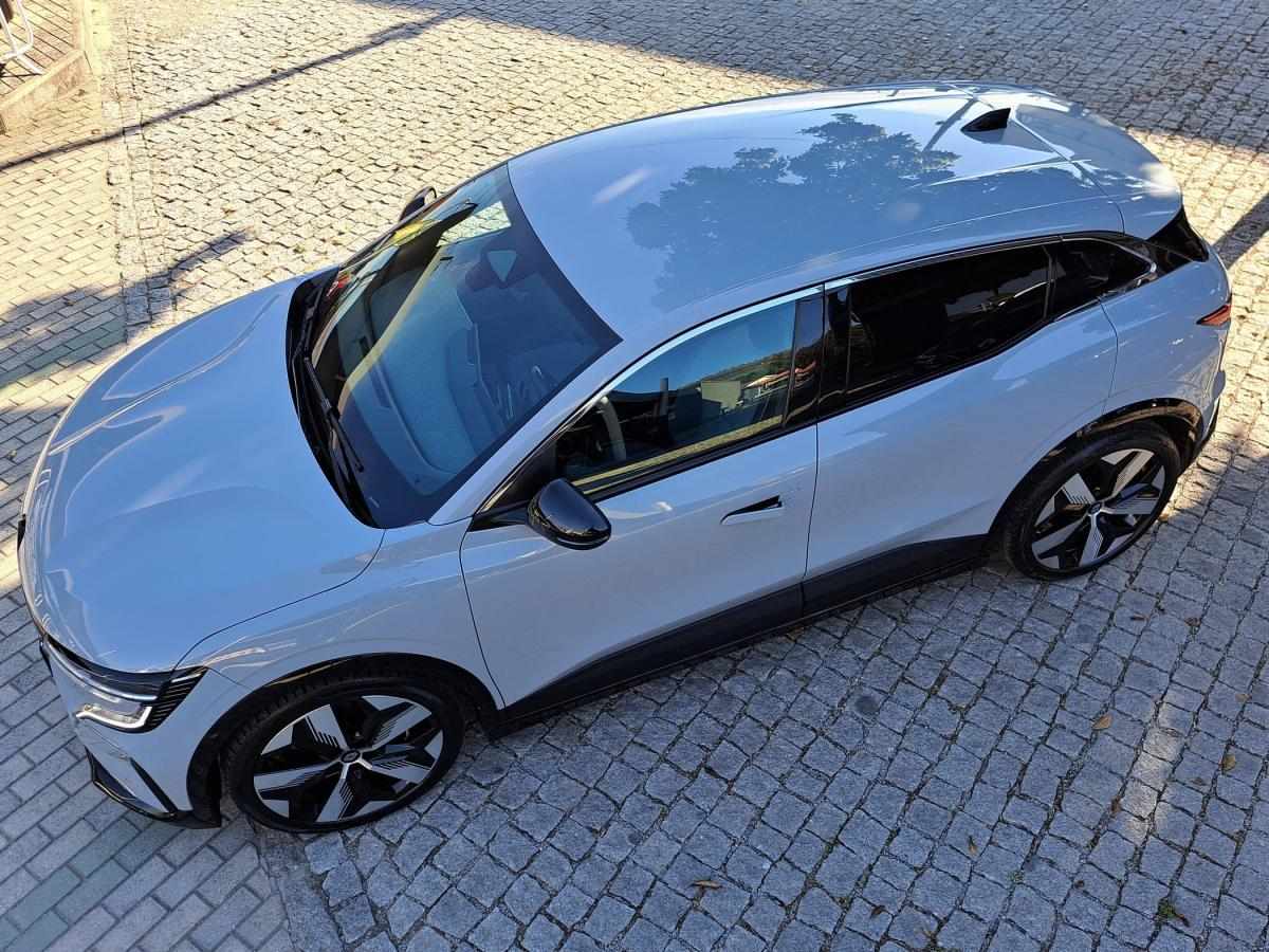 renault-megane-2022-eletrico-0cc