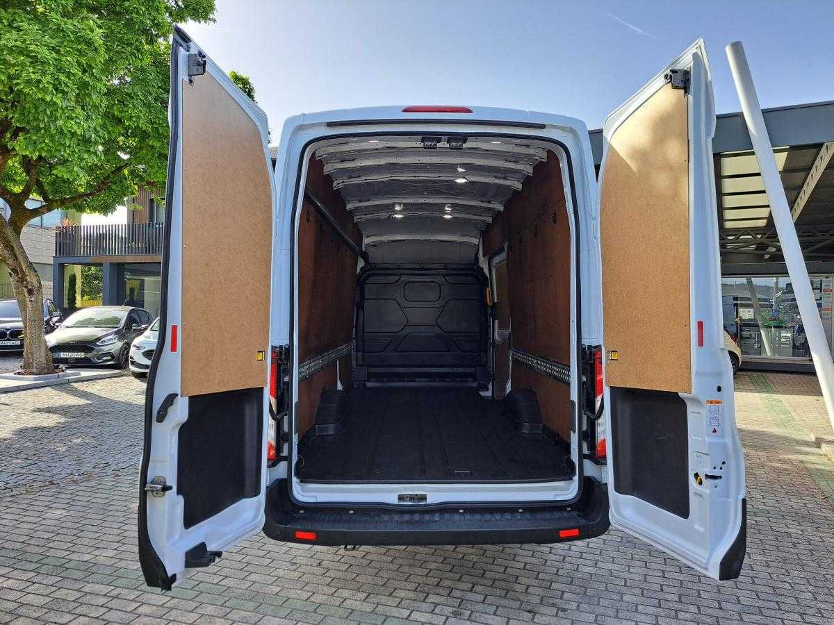 ford-transit-2022-diesel-1995cc