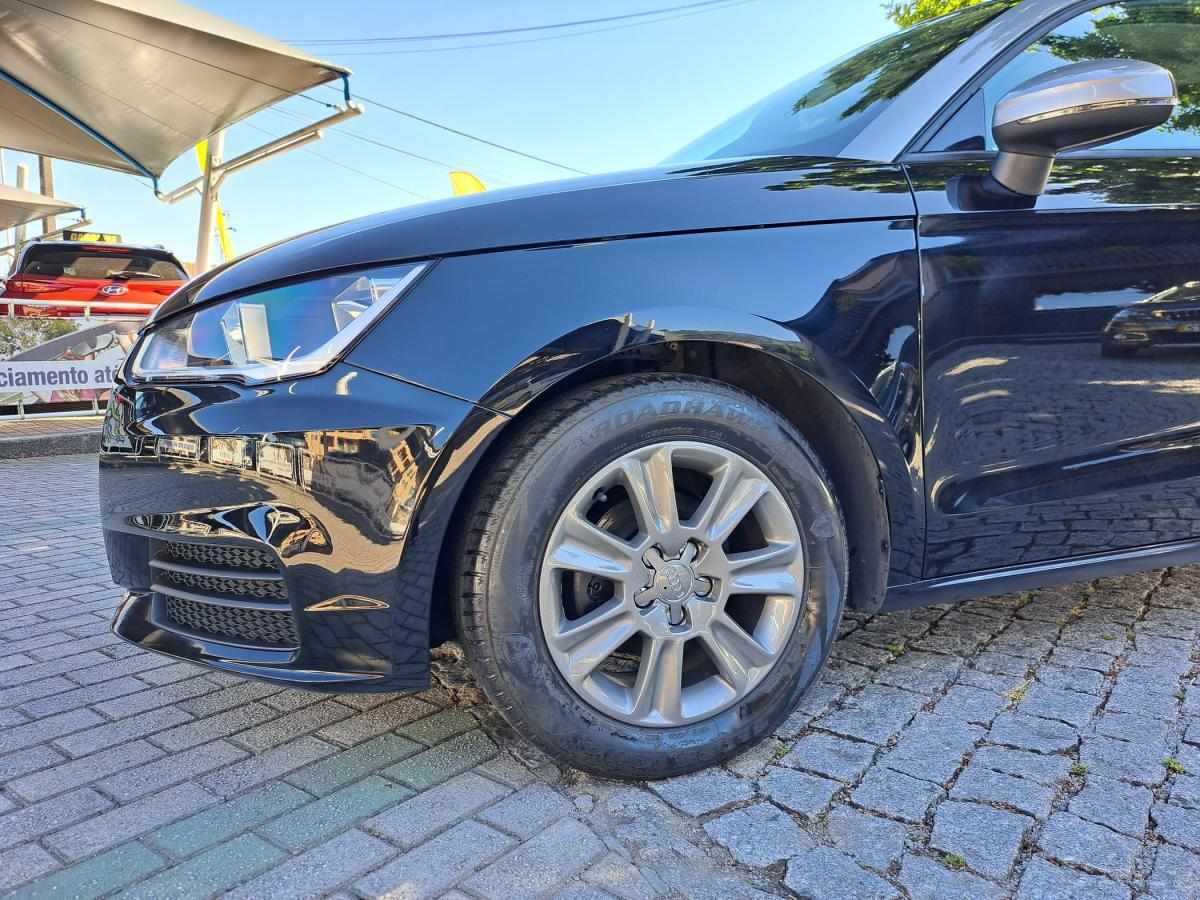 audi-a1-2018-gasolina-999cc