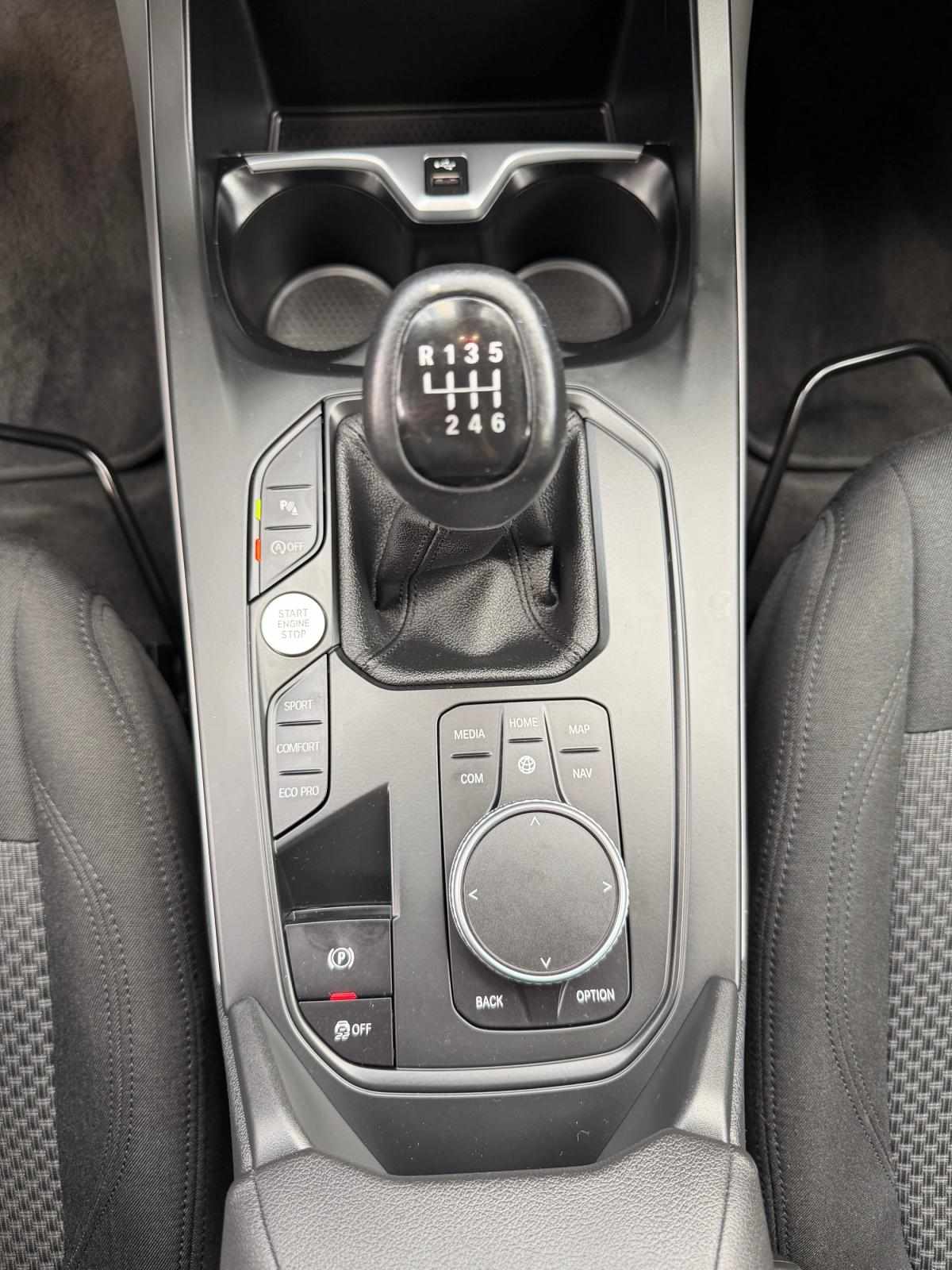 bmw-serie-1-2022-gasolina-1499cc