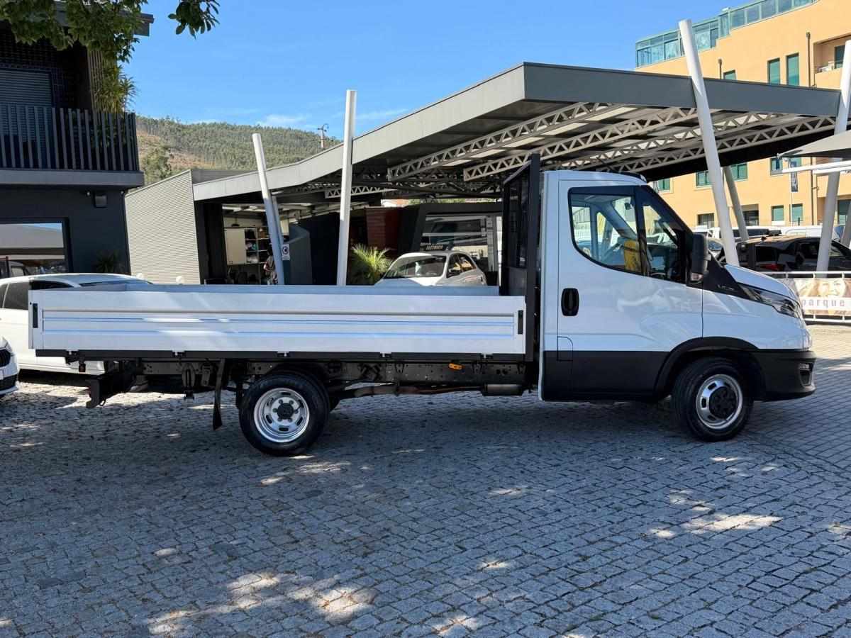 iveco-daily-2022-diesel-2287cc