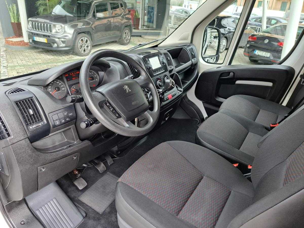 peugeot-boxer-2020-diesel-2179cc