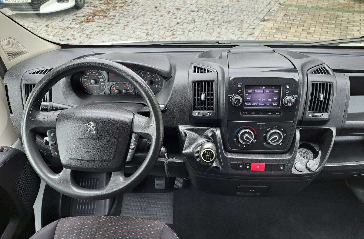 peugeot-boxer-2020-diesel-2179cc