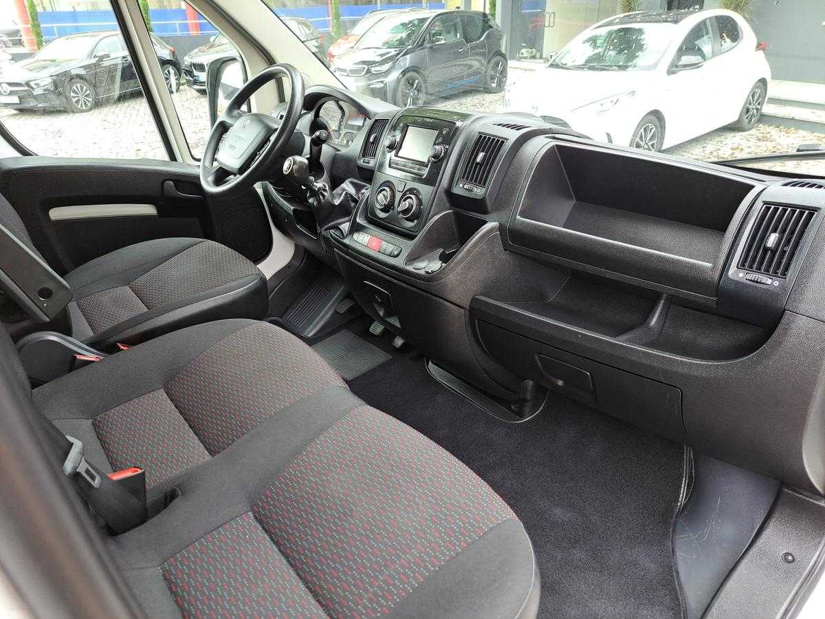 peugeot-boxer-2020-diesel-2179cc