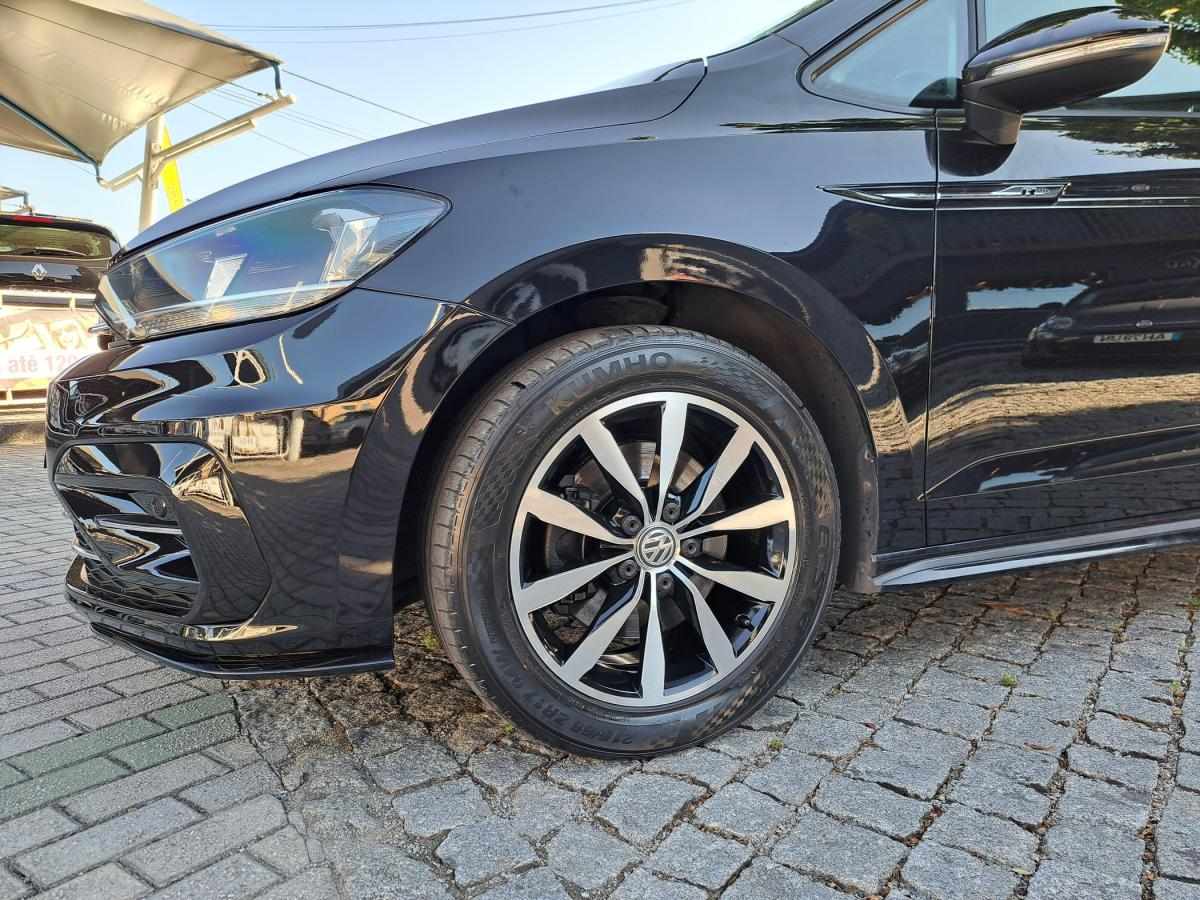 volkswagen-touran-2017-diesel-1598cc