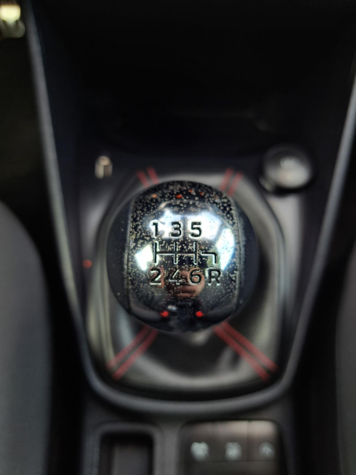 ford-fiesta-2021-gasolina-999cc