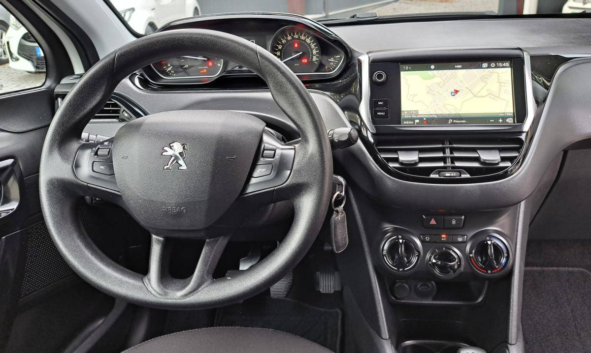 peugeot-208-2020-diesel-1499cc