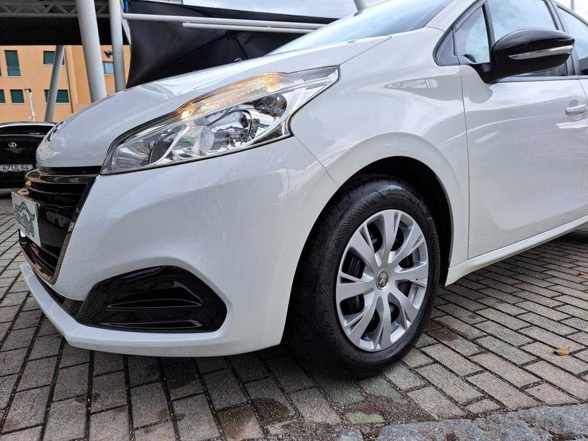 peugeot-208-2020-diesel-1499cc