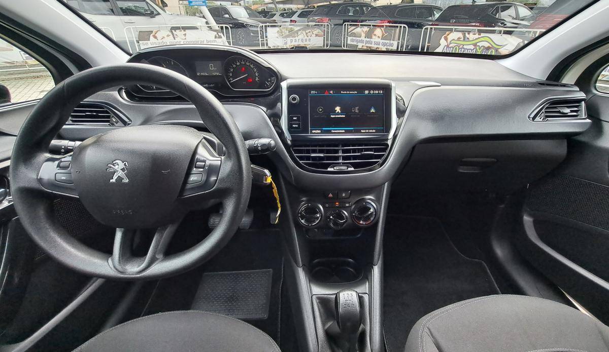 peugeot-208-2020-diesel-1499cc