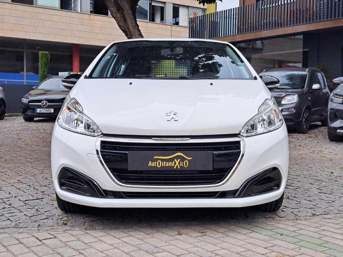 peugeot-208-2020-diesel-1499cc