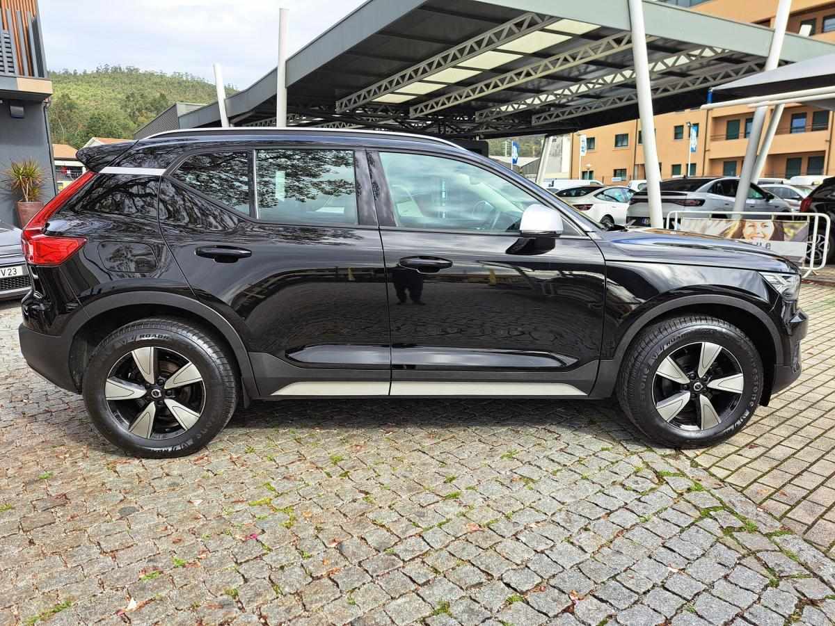 volvo-xc40-2022-gasolina-1477cc