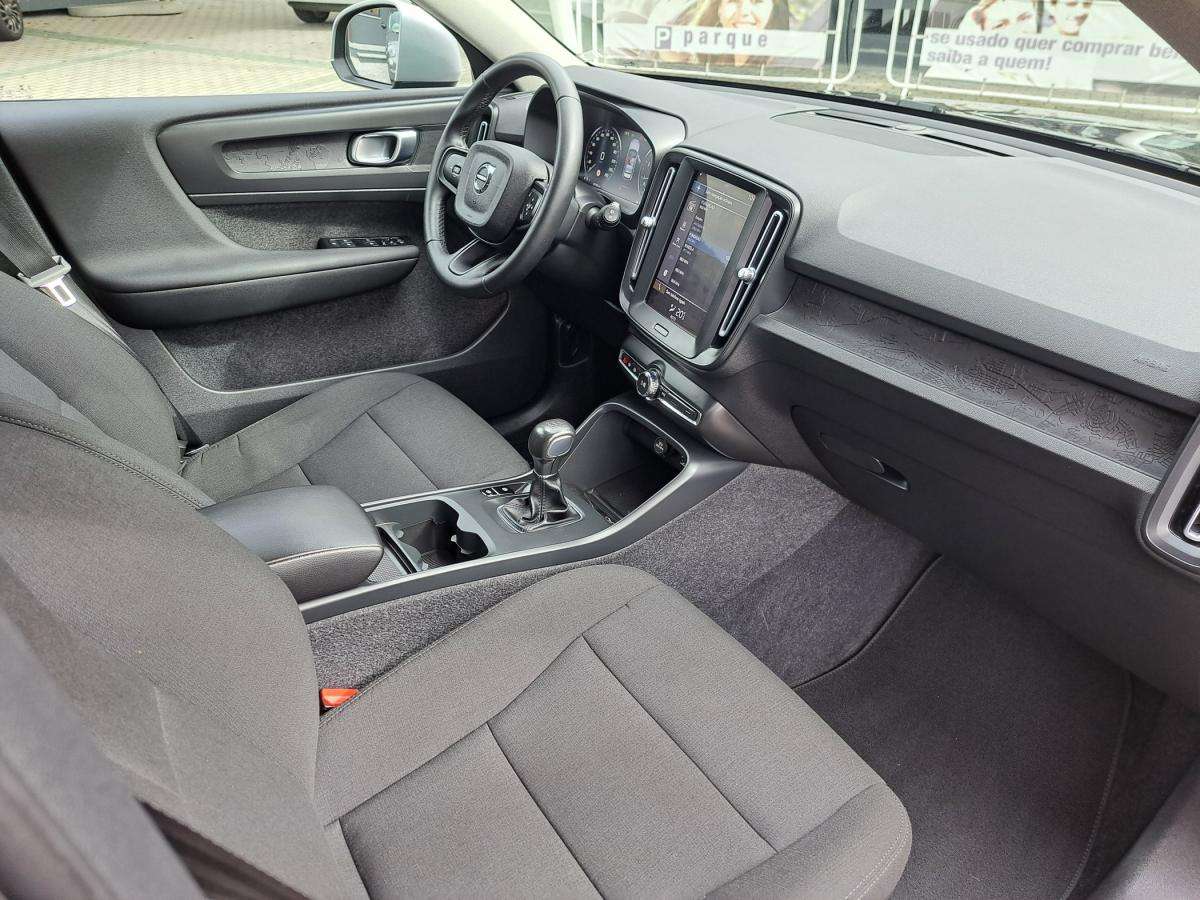 volvo-xc40-2022-gasolina-1477cc