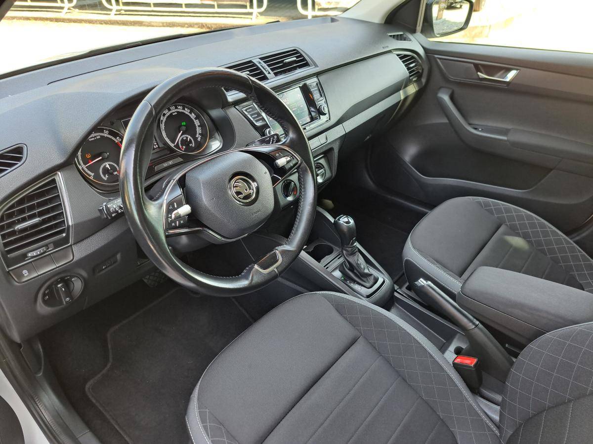 skoda-fabia-break-2022-gasolina-999cc