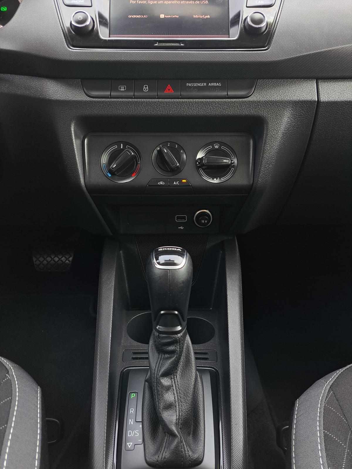 skoda-fabia-break-2022-gasolina-999cc