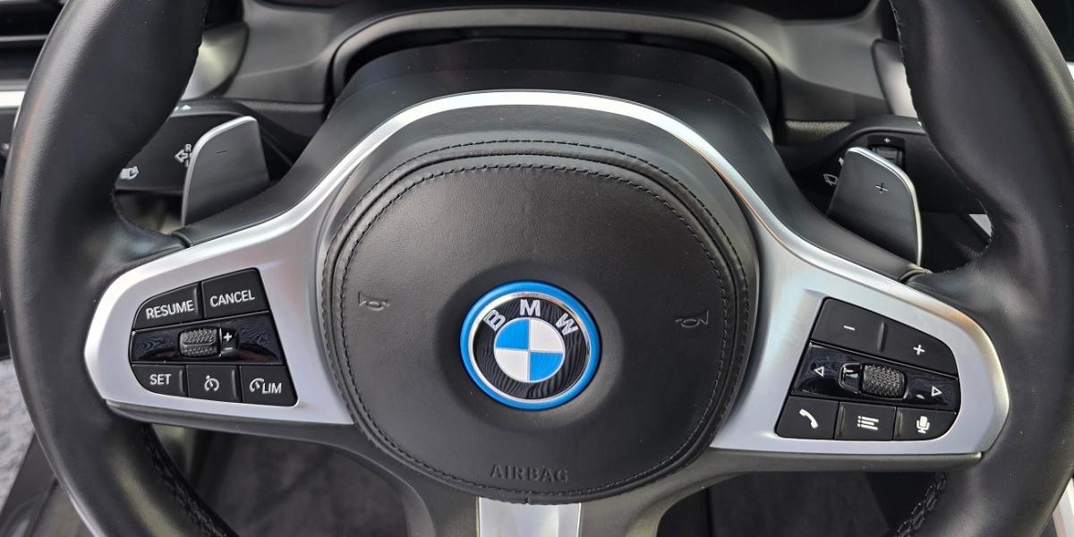 bmw-serie-3-2022-hibrido-a-gasolina-1998cc