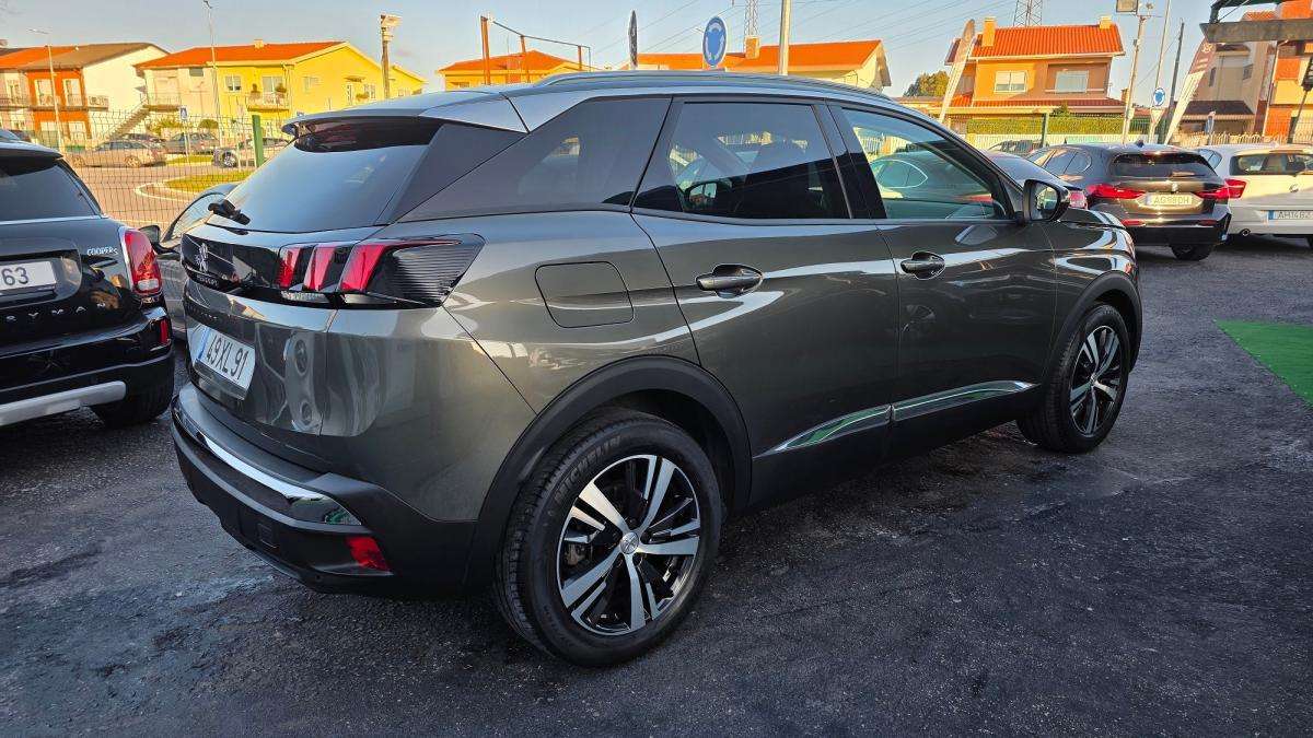 peugeot-3008-2019-diesel-1499cc