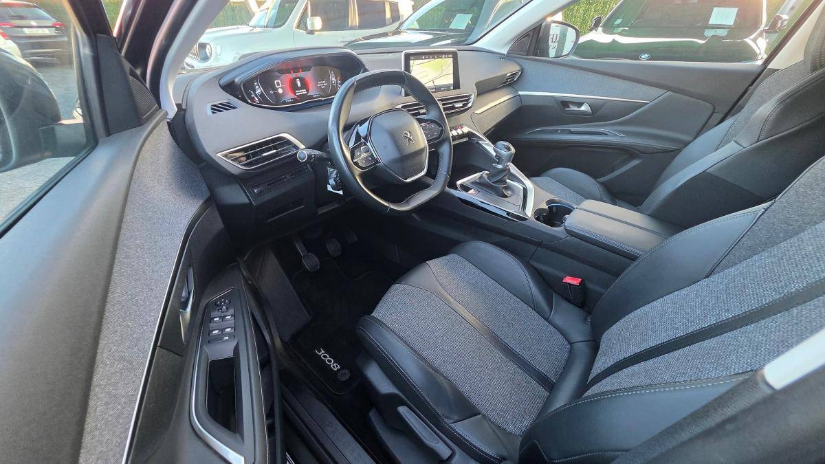 peugeot-3008-2019-diesel-1499cc