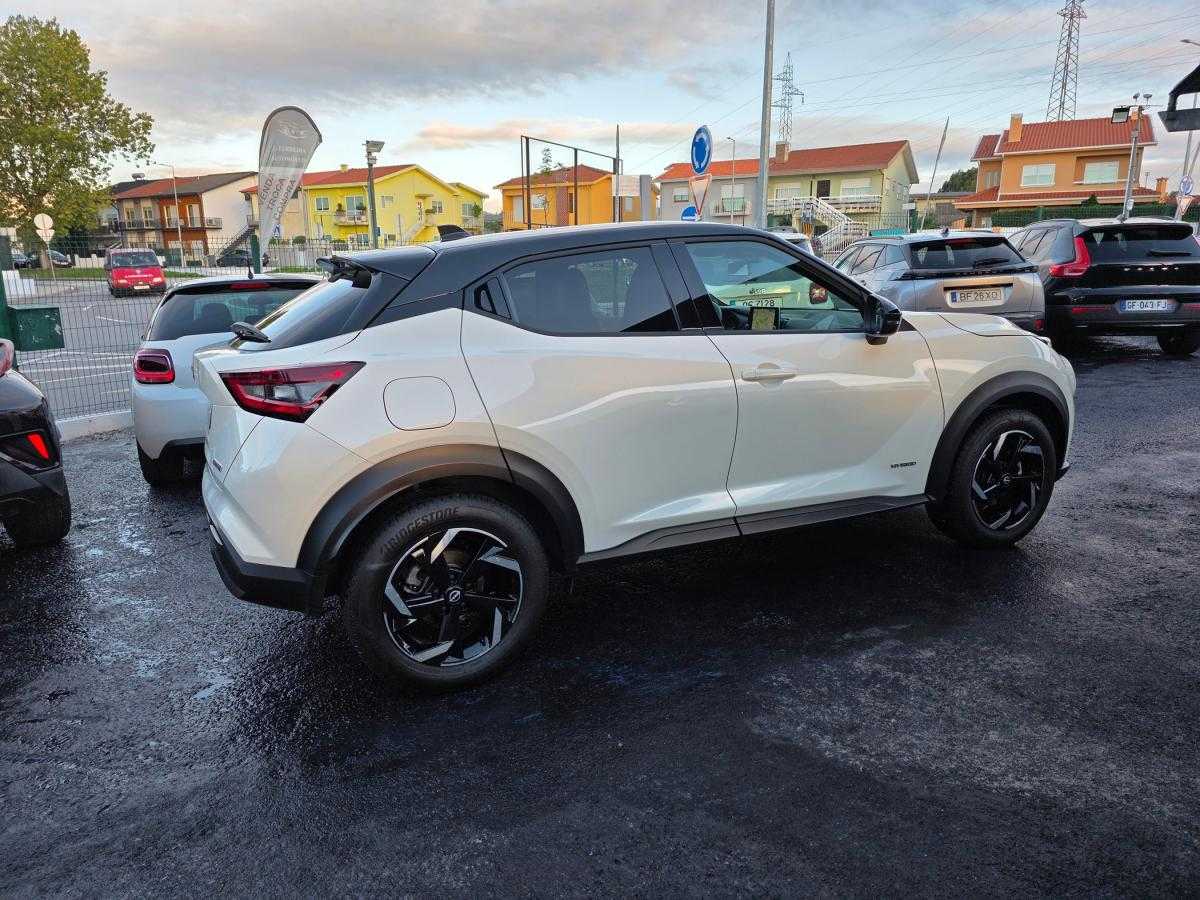 nissan-juke-2023-hibrido-a-gasolina-1598cc
