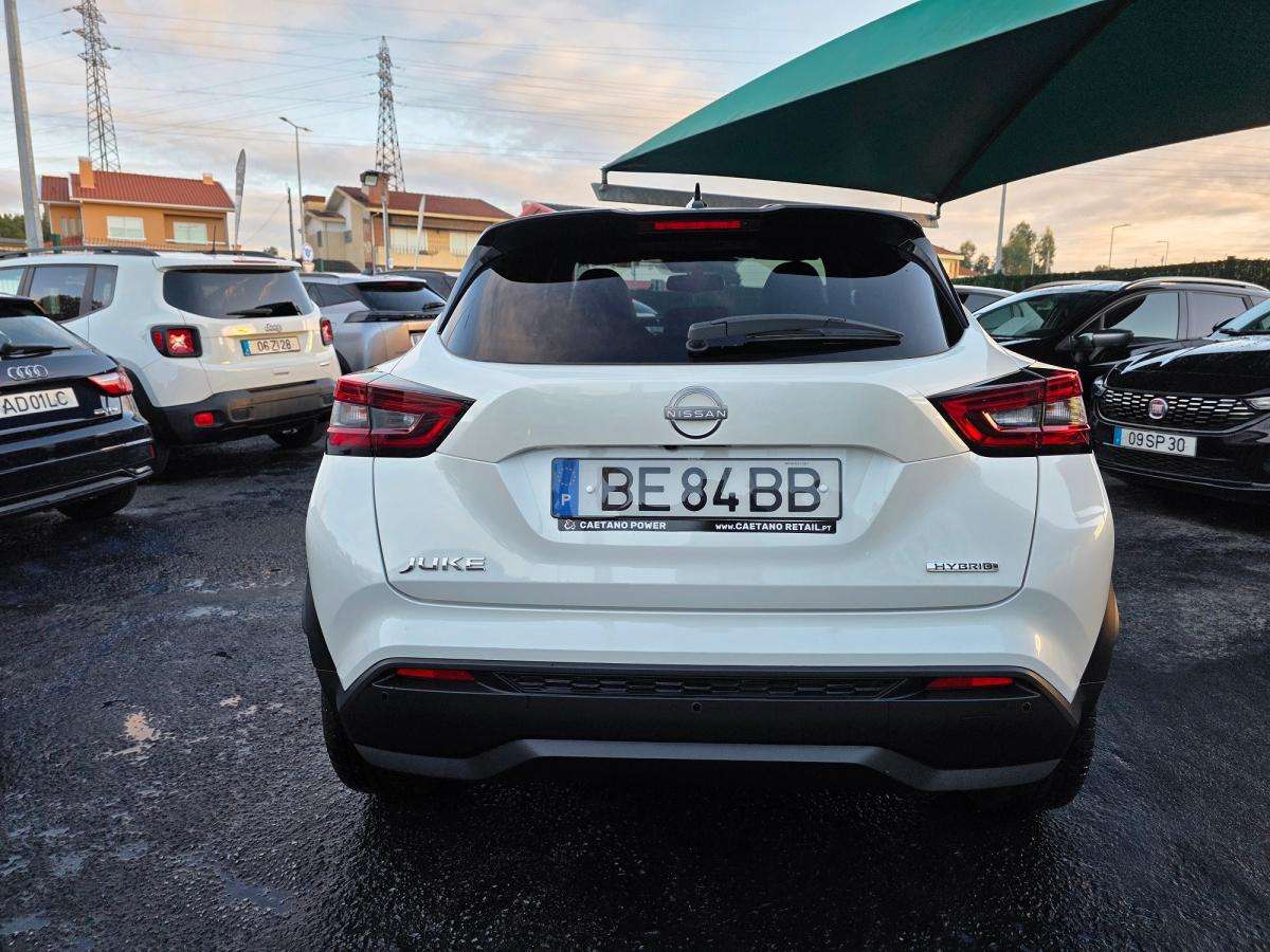 nissan-juke-2023-hibrido-a-gasolina-1598cc