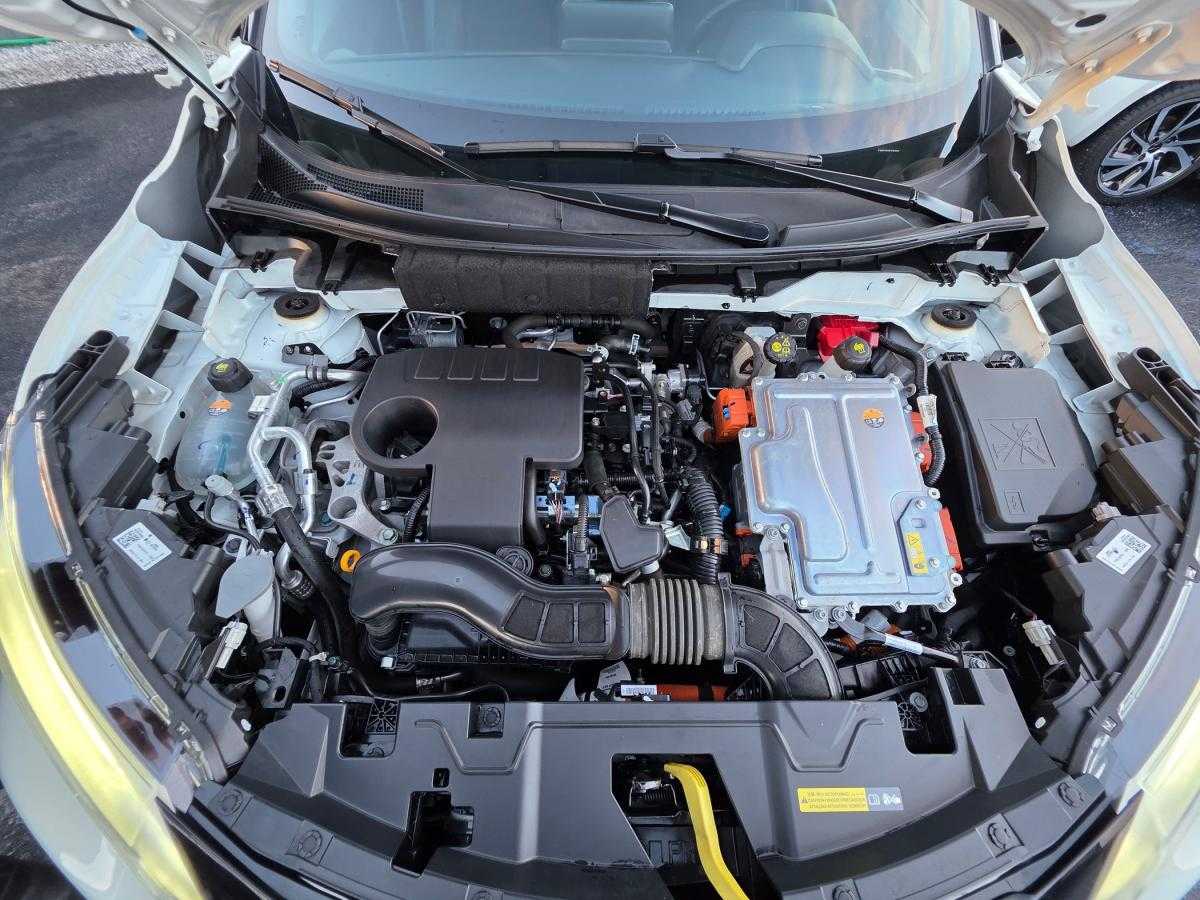nissan-juke-2023-hibrido-a-gasolina-1598cc