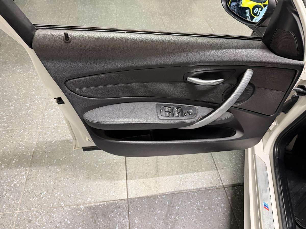 bmw-serie-1-2007-diesel-1995cc