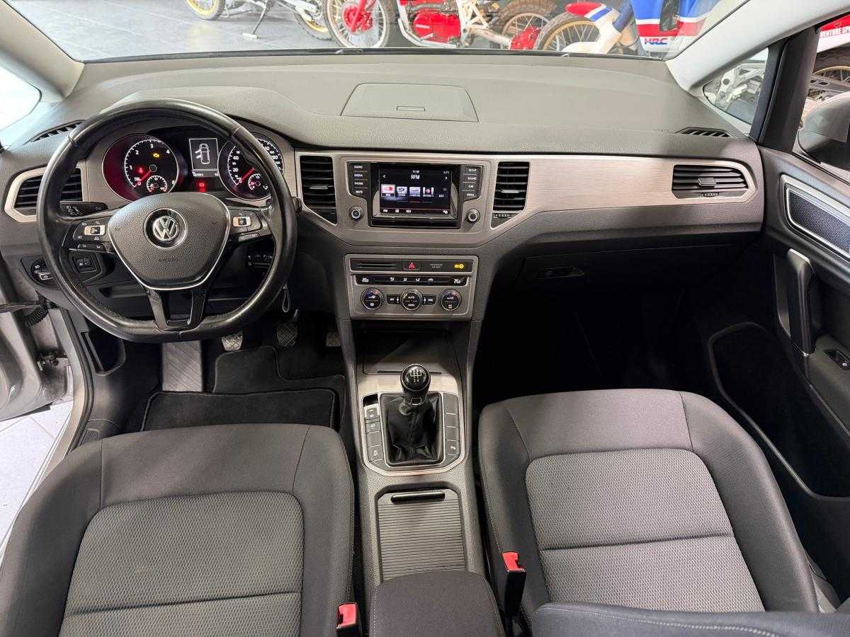 volkswagen-golf-2015-diesel-1598cc