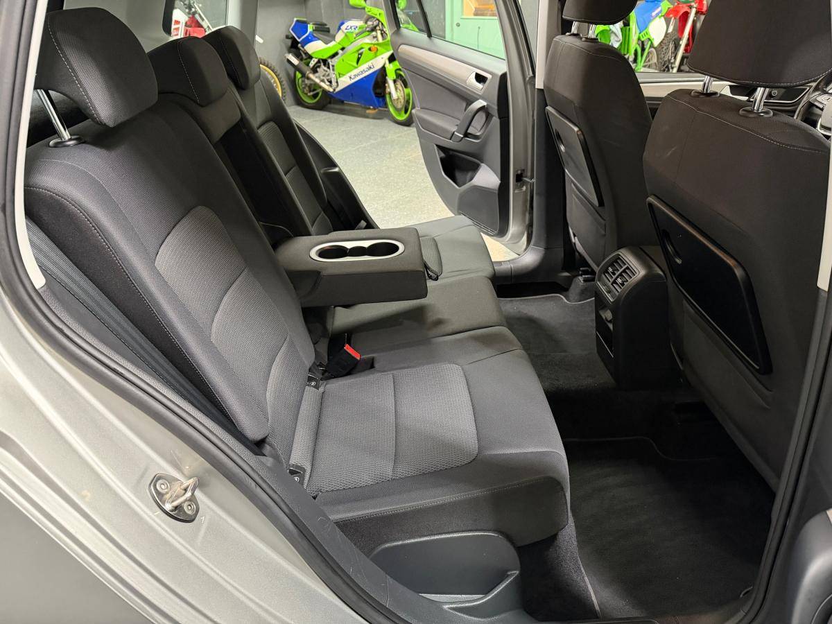 volkswagen-golf-2015-diesel-1598cc