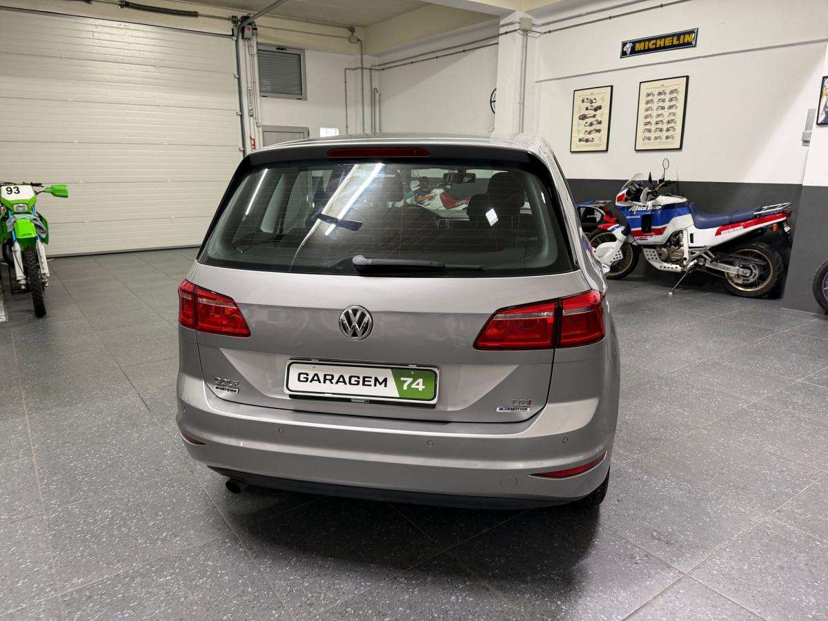 volkswagen-golf-2015-diesel-1598cc