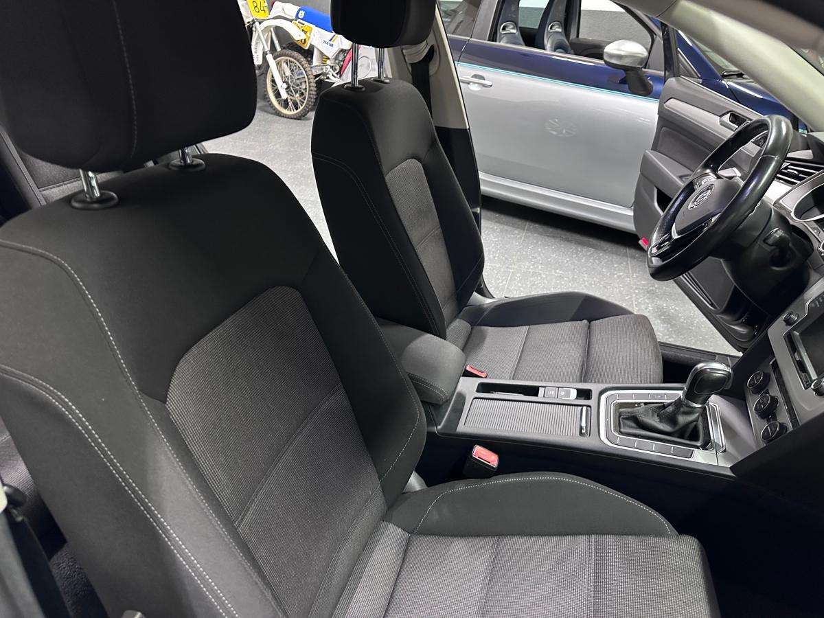 volkswagen-passat-variant-2016-diesel-1968cc