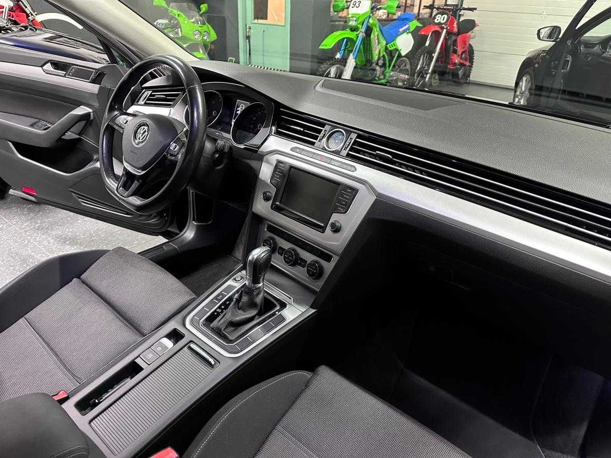 volkswagen-passat-variant-2016-diesel-1968cc