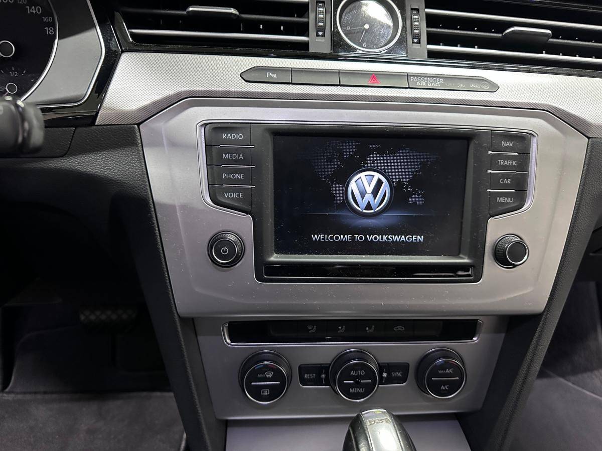 volkswagen-passat-variant-2016-diesel-1968cc