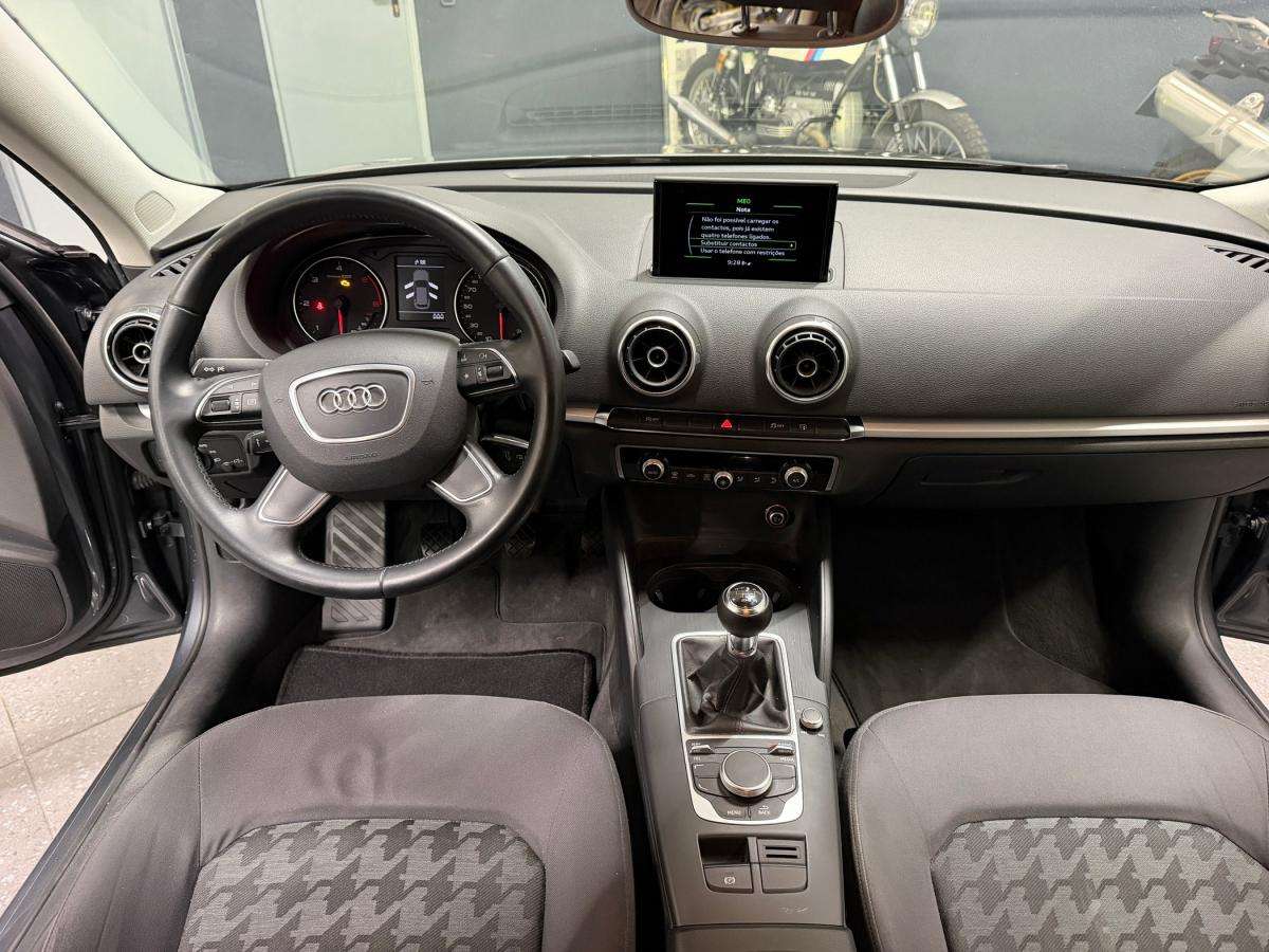 audi-a3-sportback-2015-diesel-1598cc