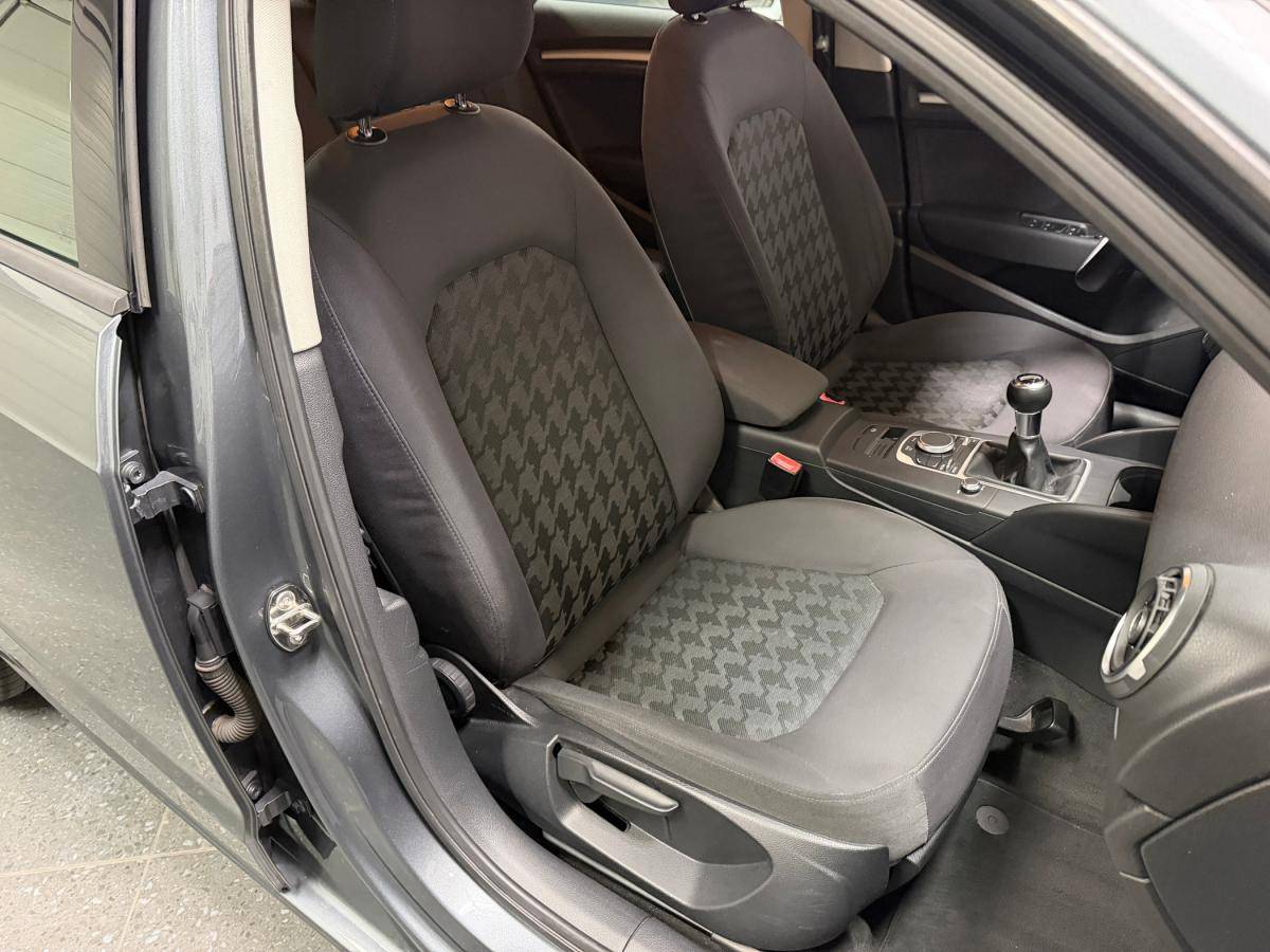 audi-a3-sportback-2015-diesel-1598cc