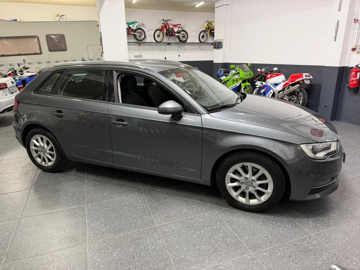 audi-a3-sportback-2015-diesel-1598cc