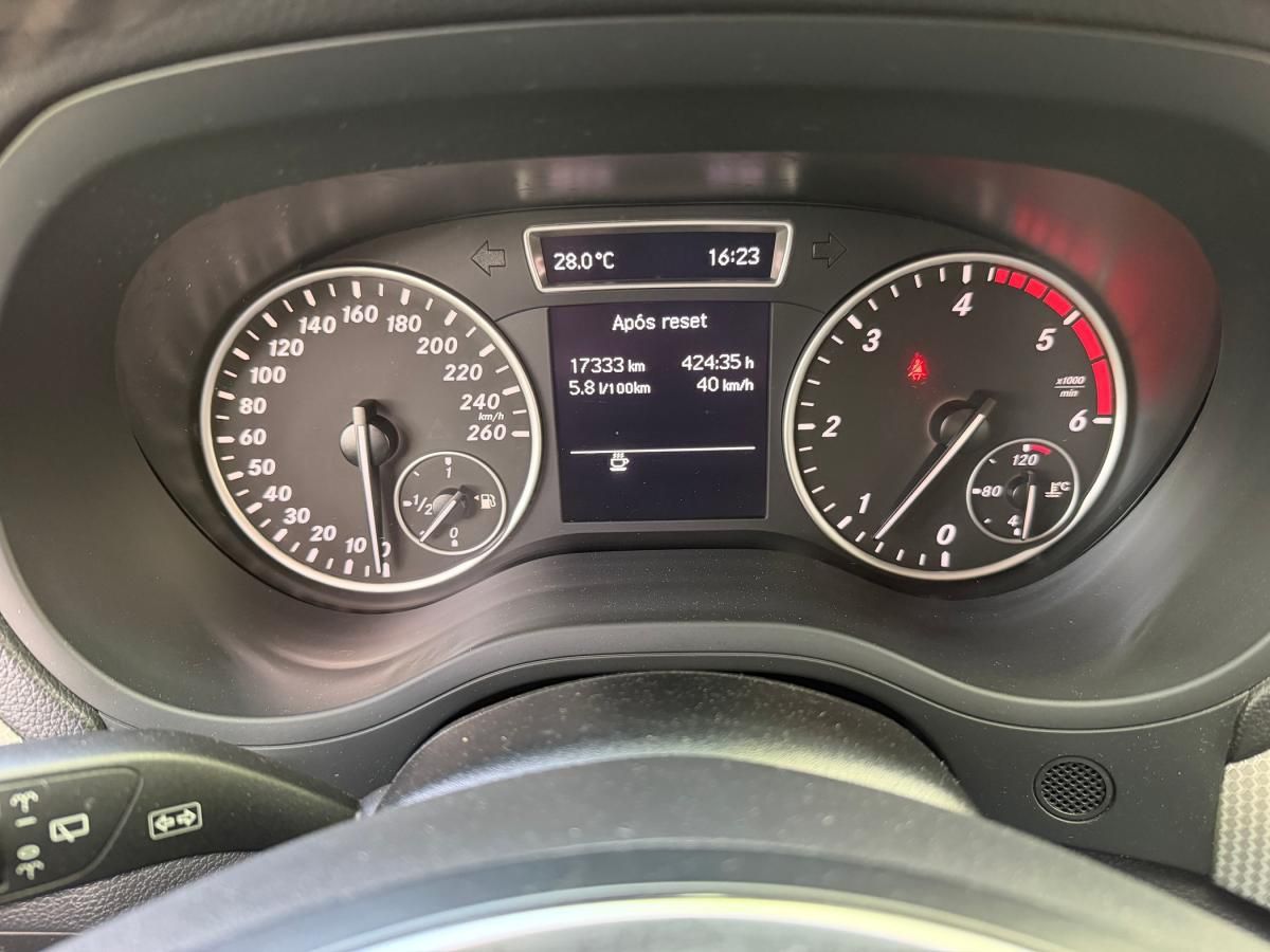 mercedes-benz-classe-b-2013-diesel-1796cc