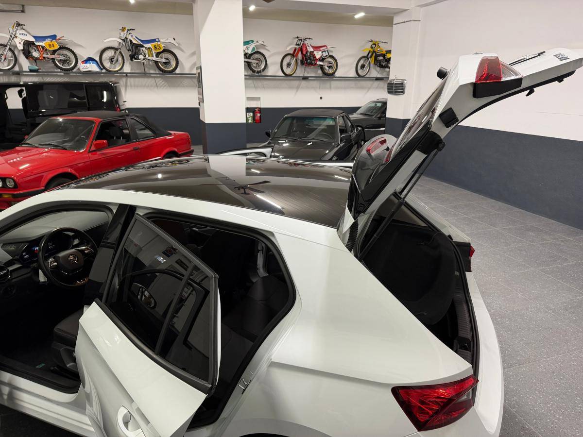 skoda-fabia-2022-gasolina-999cc