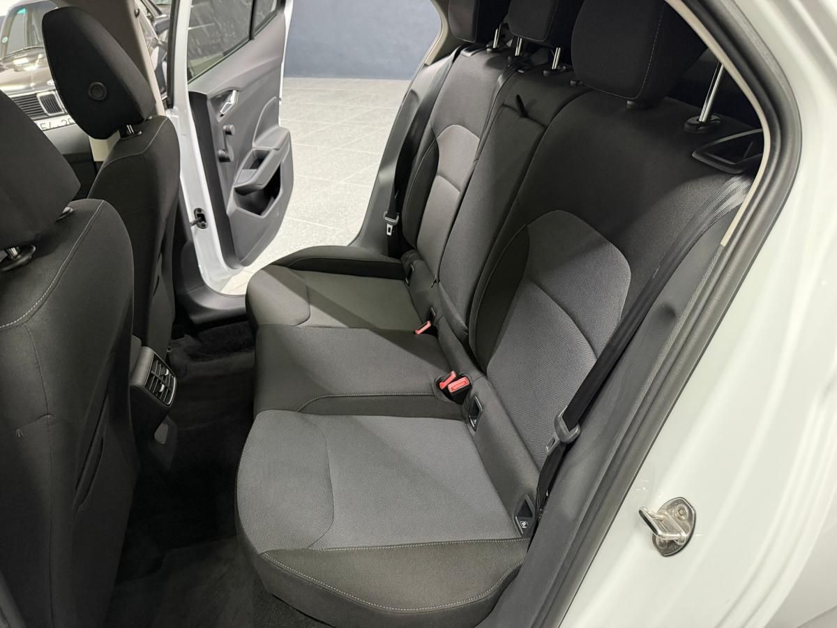 skoda-fabia-2022-gasolina-999cc