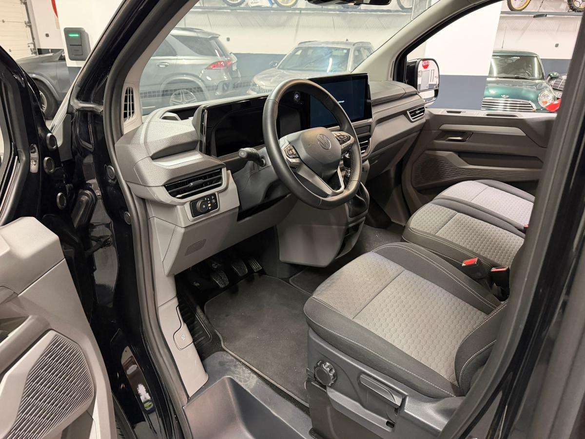 volkswagen-caravelle-2025-diesel-1996cc
