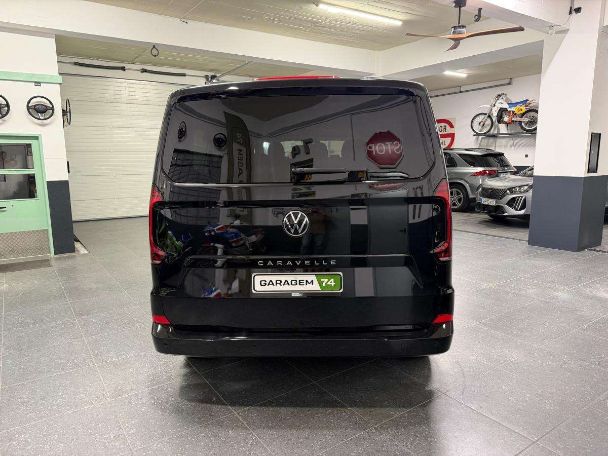 volkswagen-caravelle-2025-diesel-1996cc