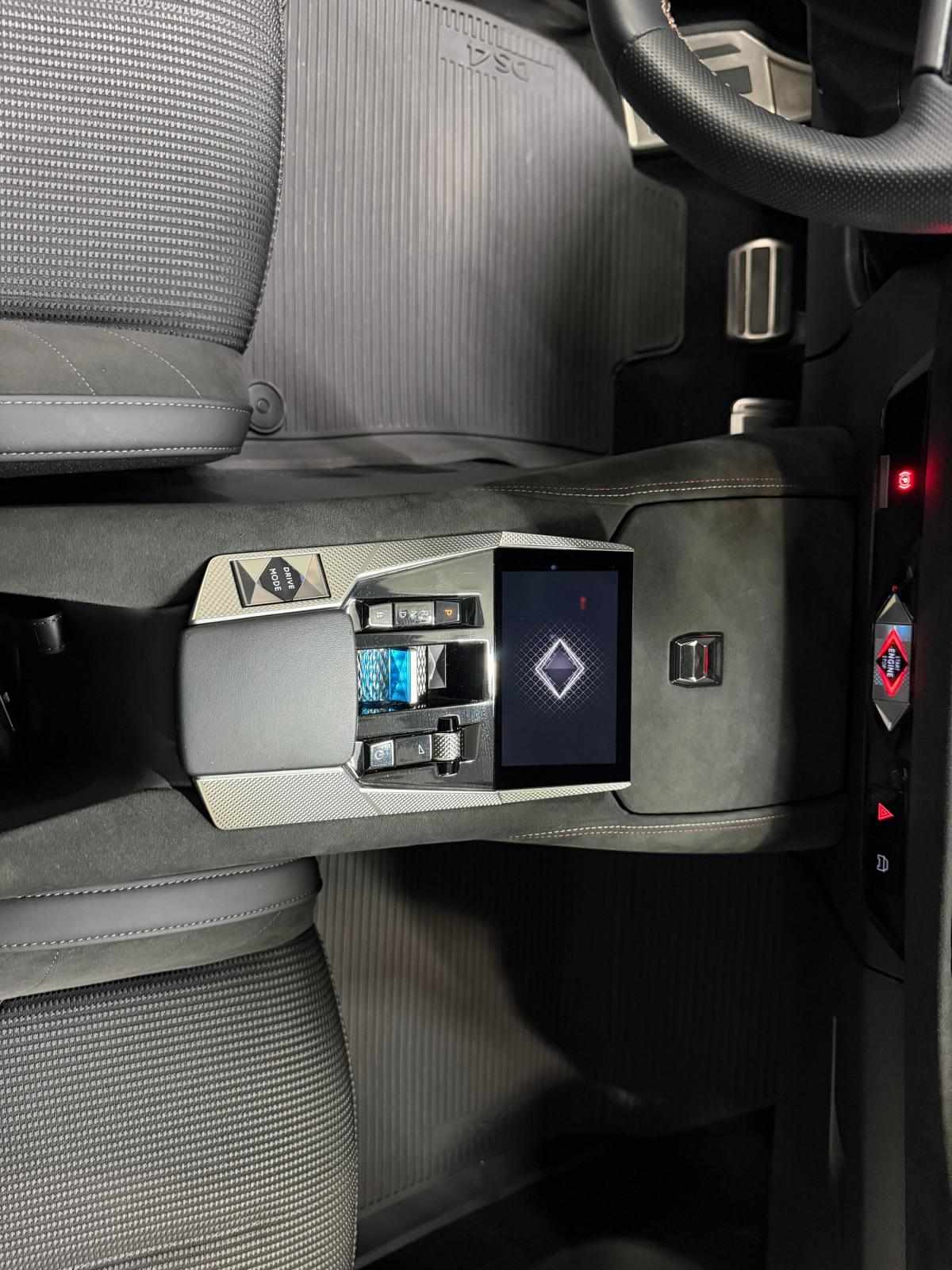 ds-ds-4-2022-hibrido-a-gasolina-1598cc