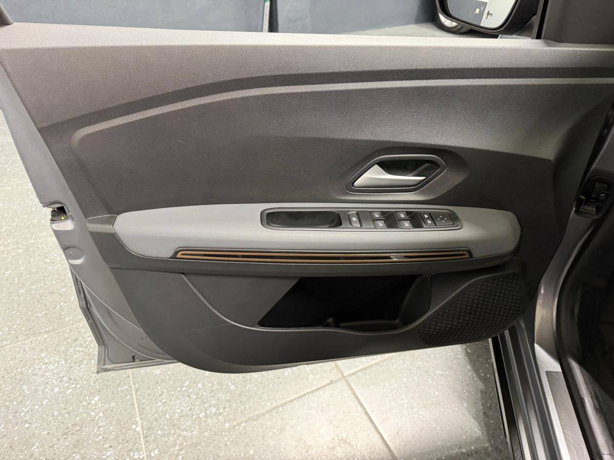 dacia-sandero-2025-gasolina-999cc