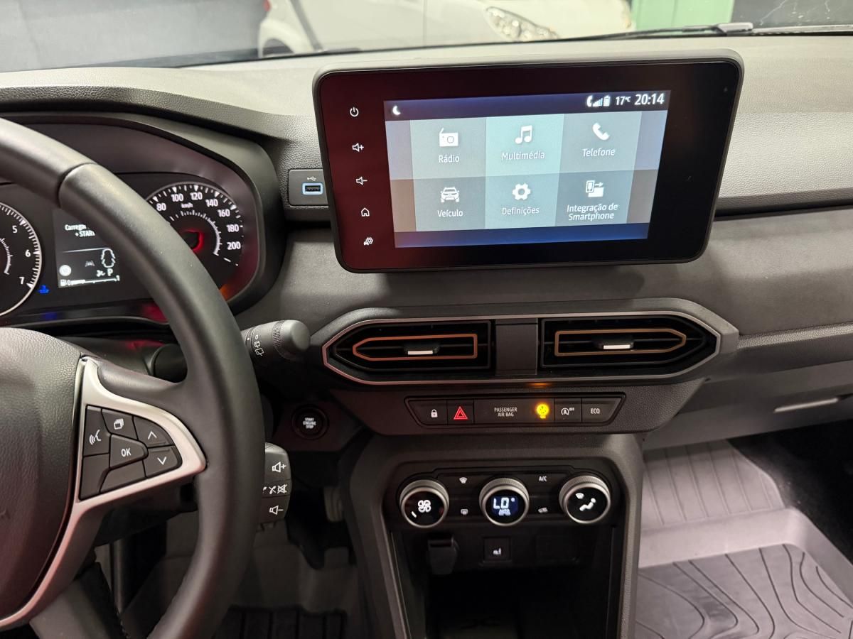 dacia-sandero-2025-gasolina-999cc