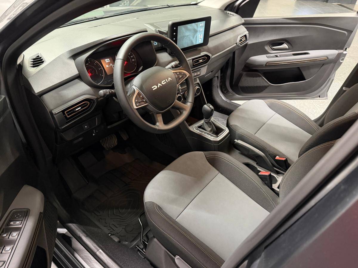 dacia-sandero-2025-gasolina-999cc
