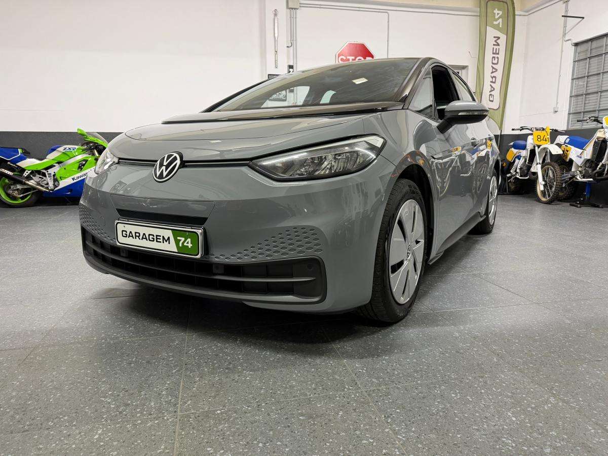 volkswagen-id-3-2021-eletrico-500cc
