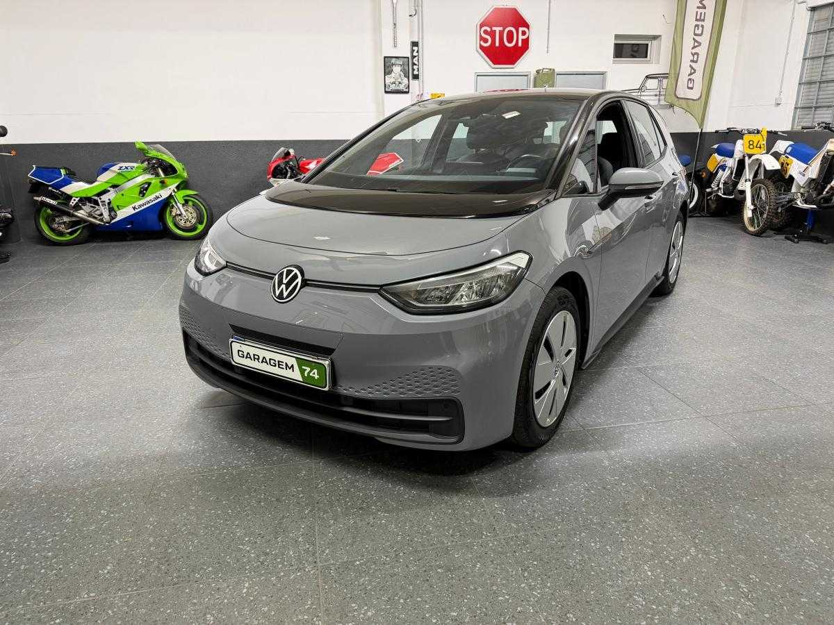 volkswagen-id-3-2021-eletrico-500cc